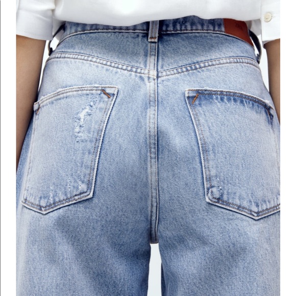 Zara Mom Fit Jeans - Picture 5 of 11